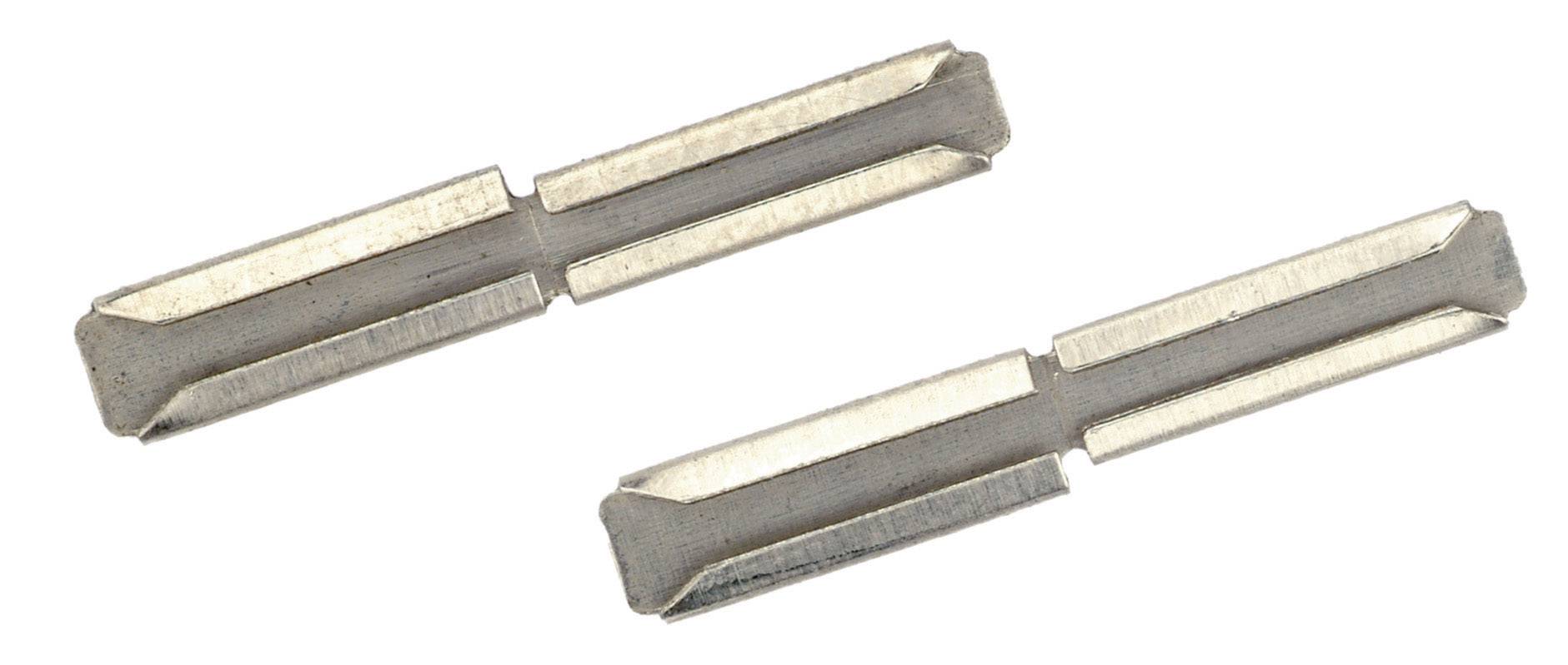 Deux stylets métalliques argentés avec des pointes plates. Ils sont disposés parallèlement l'un à l'autre et présentent une structure dentelée sur leurs bords.