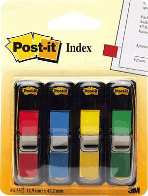 Quatre bandes d'index Post-it dans les couleurs rouge, bleu, jaune et vert, emballées dans un boîtier transparent, sur un fond jaune.