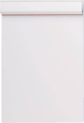 Bloc de papier pour tableau à feuilles vierge sur fond blanc.