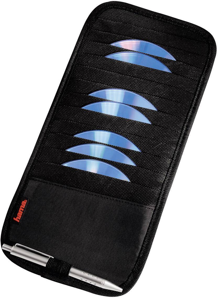 Pochette noire pour CD avec six CD visibles et un stylo argenté dans un compartiment séparé. Fermeture à glissière double sens.