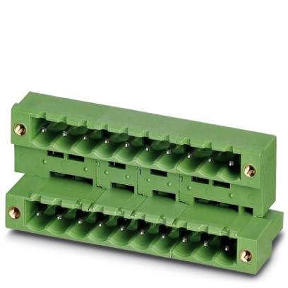Connecteur rectangulaire vert avec plusieurs emplacements et fixations par vis sur les côtés.