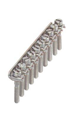 Ensemble de vis métalliques disposées en angle, dix vis montées sur un support commun.