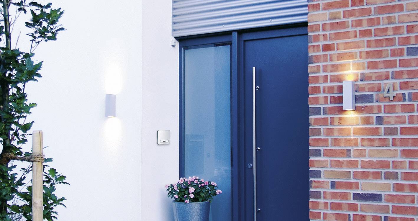 Plaque de sonnette x2 m-e modern-electronics KTA-2 A/S argent 12 V/1 A