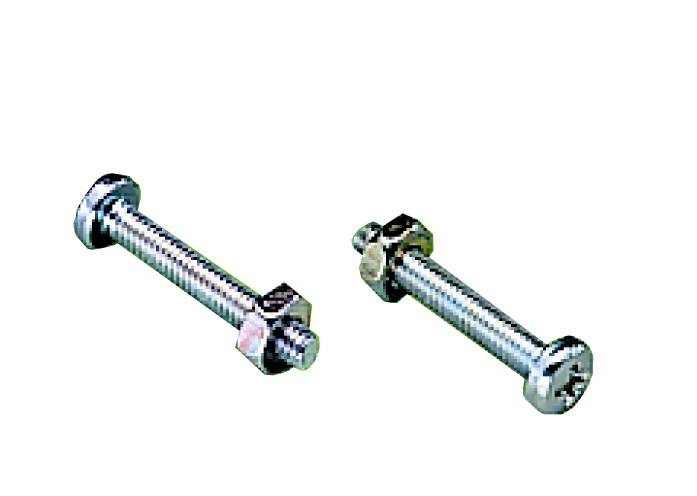 Deux boulons métalliques avec des écrous hexagonaux, disposés horizontalement. À gauche, la vis pointe vers le haut, à droite vers le bas.