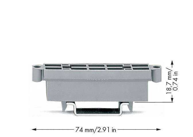 Pièce en plastique grise avec des chambres rectangulaires, large de 74 mm et haute de 18,7 mm.