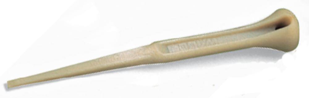 Un chausse-pied beige en plastique, légèrement courbé, avec une pointe large et plate pour enfiler facilement les chaussures.