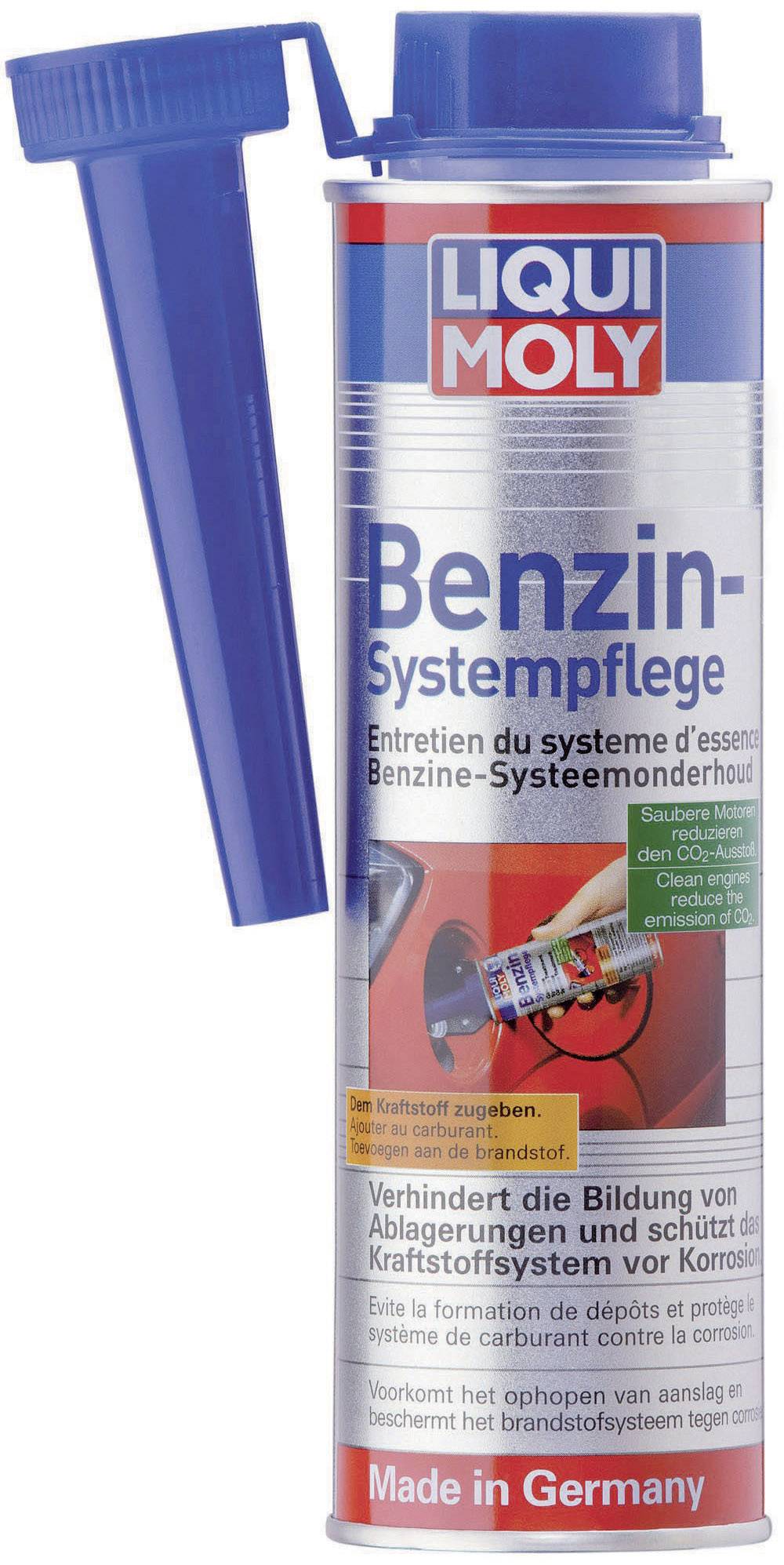 Produit 'LIQUI MOLY Traitement du système à essence' dans un récipient avec couvercle bleu. Domaine d'application : Protection anticorrosion du système de carburant. Fabriqué en Allemagne.