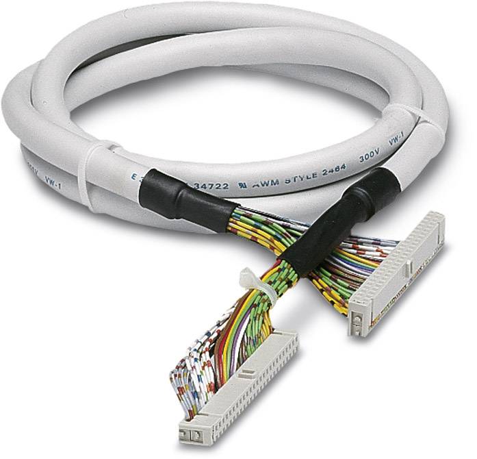 Un câble de connexion gris multibrins avec des torons de câbles apparents à une extrémité et des connecteurs à l'autre extrémité.