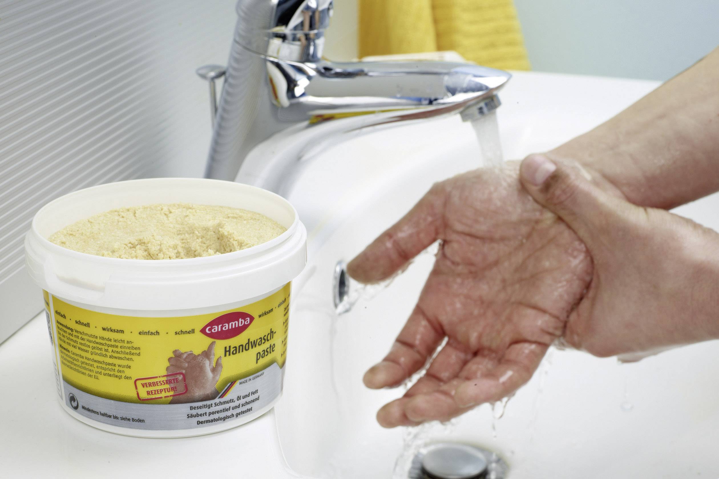 Pâte pour le nettoyage des mains Caramba Hand Clean Medium 693405 500 ml