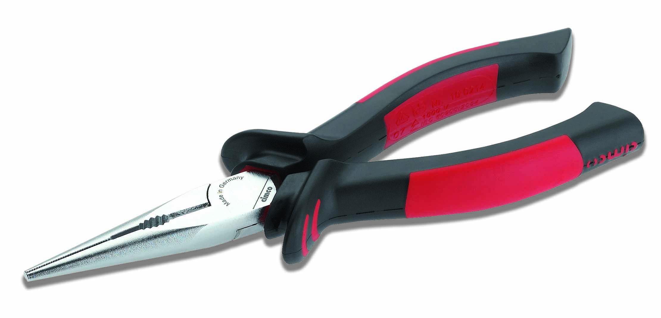 Pince à bec long avec poignées rouges et noires, adaptée aux travaux précis dans des endroits difficiles d'accès.