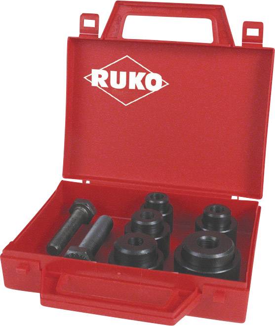 Boîte à outils rouge contenant des écrous et des boulons. Il est inscrit 'RUKO' dessus.