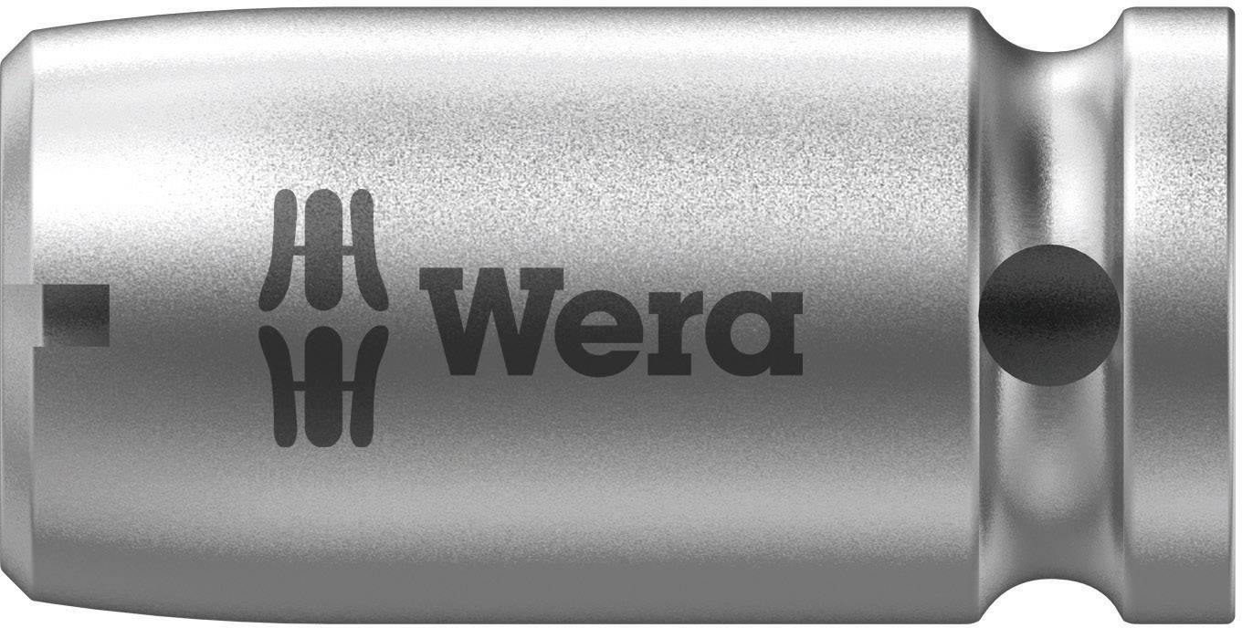 Une noix à clipser en argent portant l'inscription 'Wera'. Elle présente une finition brillante et est un outil pour les connexions à vis.