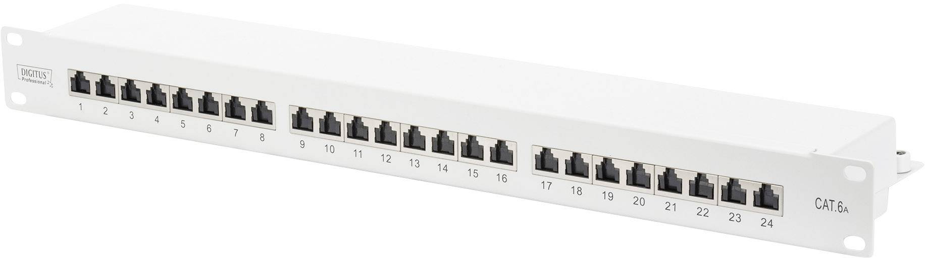 Panneau de brassage 24 ports avec connexions CAT.6A, boîtier blanc, adapté au montage en rack.